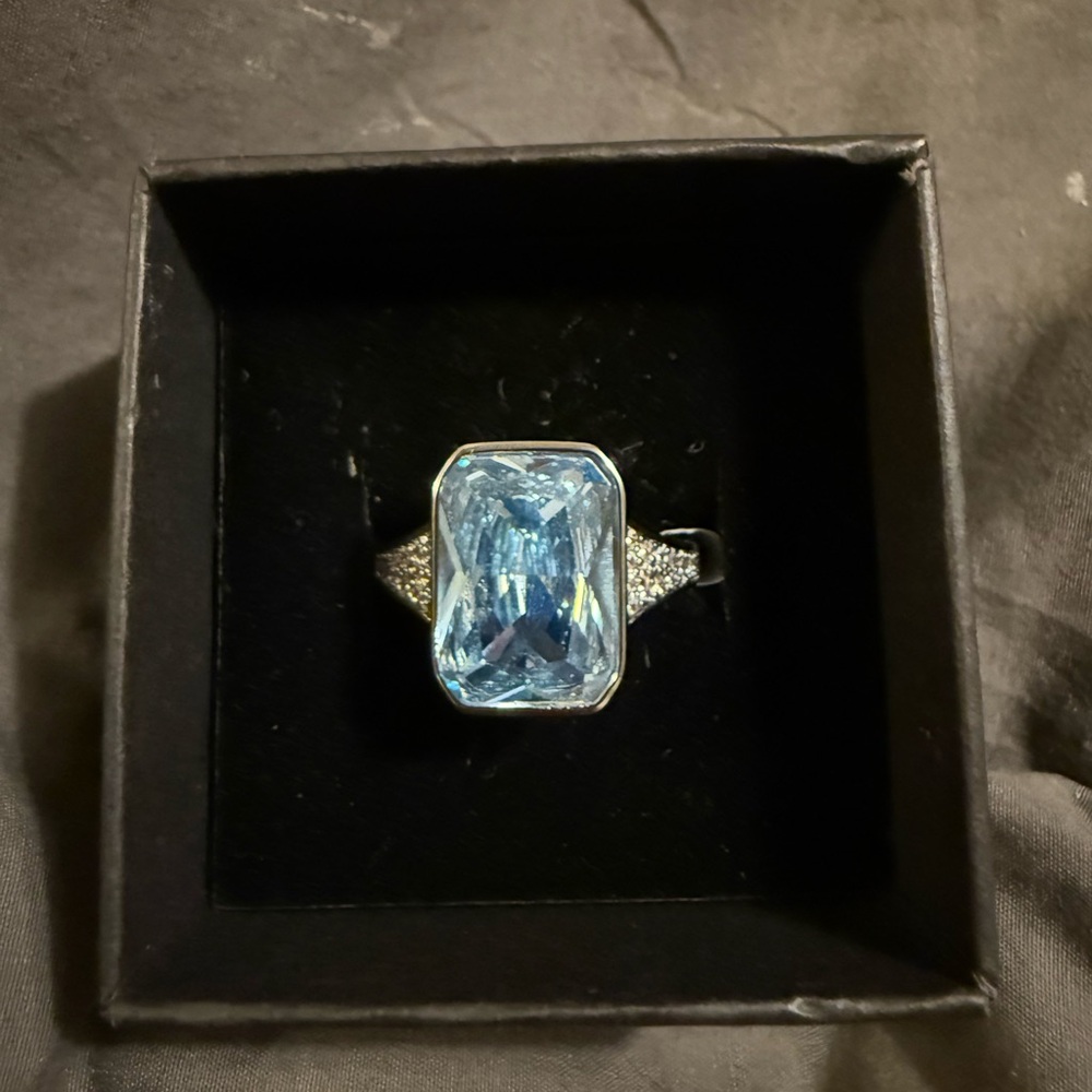 Bomb Party March 2025 Collection Embracing Your Love Aquamarine on Hematite NEW